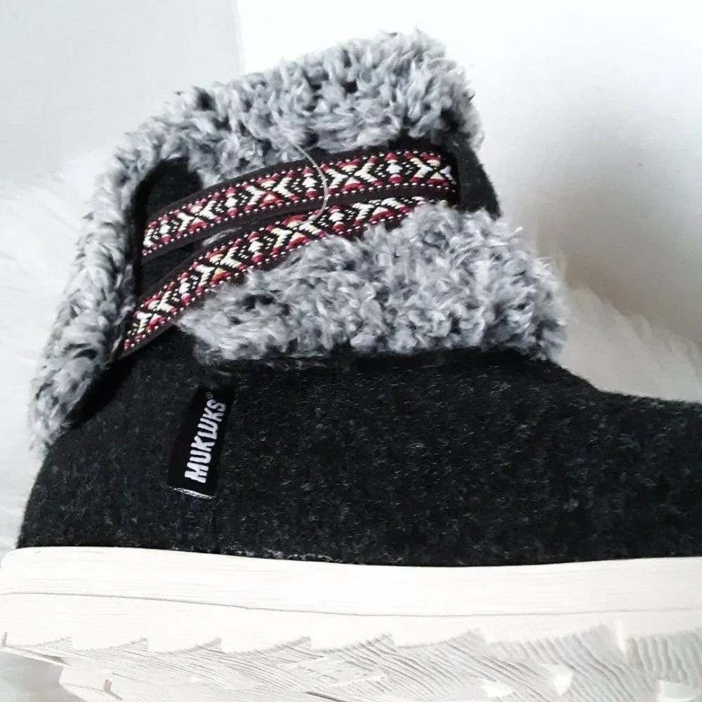 Muk Luks brand new